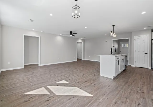 Photo 3 of Single family home for sale at 27413 Yorkshire Dr, Loxley, AL 36551 | MLS# 408412 | Listing updated on 2026-09-03