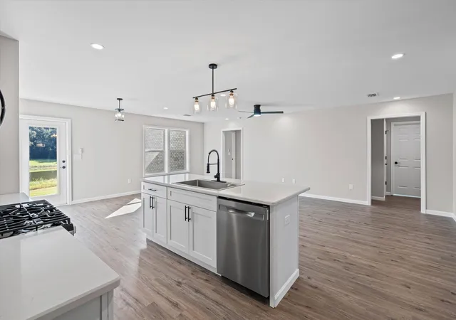 Photo 4 of Single family home for sale at 27413 Yorkshire Dr, Loxley, AL 36551 | MLS# 408412 | Listing updated on 2026-09-03