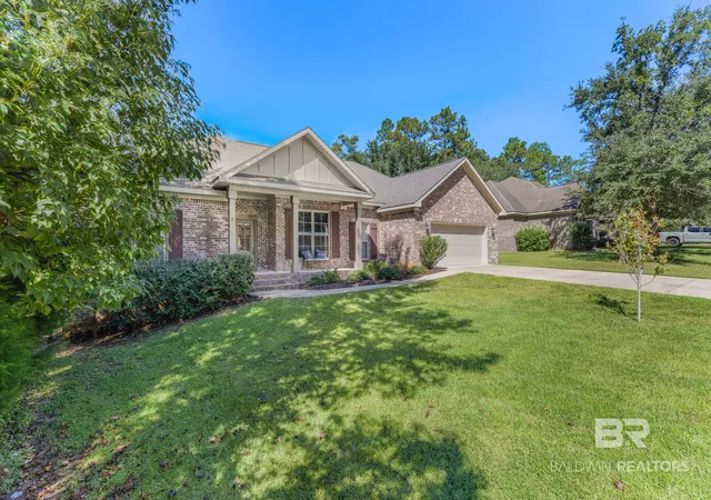 Photo 3 of Single family home for sale at 19847 Bunker Loop, Fairhope, AL 36532 | MLS# 411347 | Listing updated on 2026-10-15