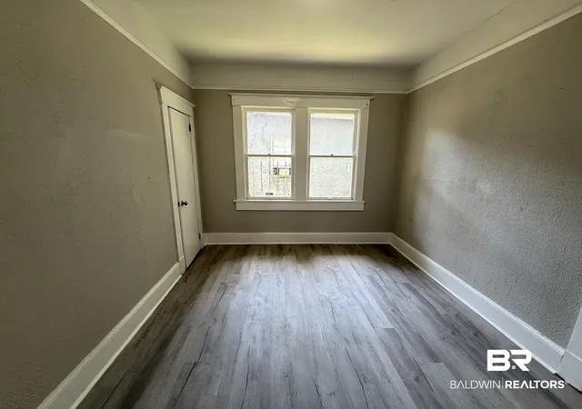 Photo 4 of Sale Pending at 610 Daupin Is Pkwy, Mobile, AL 36606 | MLS# 410113 | Listing updated on 2026-09-15