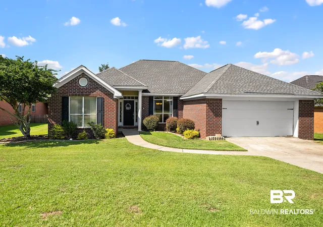 Photo 1 of Single family home for sale at 10311 Jacob Ct, Fairhope, AL 36532 | MLS# 410101 | Listing updated on 2026-09-14