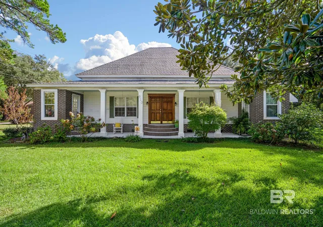 Photo 1 of Single family home for sale at 610 Mcmillan Ave, Bay Minette, AL 36507 | MLS# 411542 | Listing updated on 2026-10-19