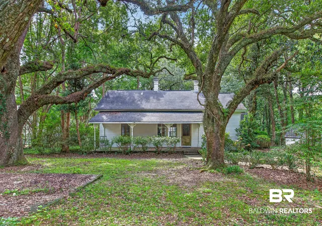Photo 1 of Sale Pending at 14446 Oak St, Magnolia Springs, AL 36555 | MLS# 410570 | Listing updated on 2026-09-21