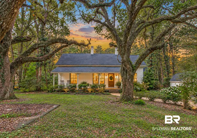 Photo 2 of Sale Pending at 14446 Oak St, Magnolia Springs, AL 36555 | MLS# 410570 | Listing updated on 2026-09-21