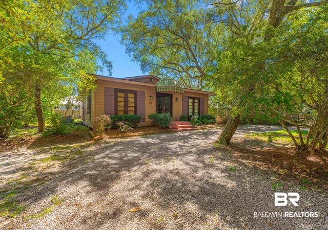 Photo 3 of Single family home for sale at 28624 Sampson Ave, Orange Beach, AL 36561 | MLS# 410912 | Listing updated on 2026-09-21