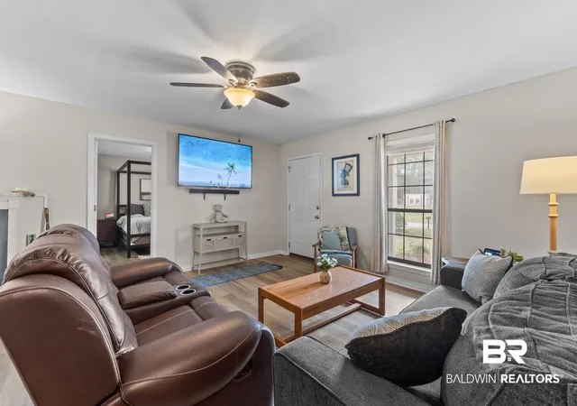 Photo 4 of Single family home for sale at 814 Deer Run Dr, Saraland, AL 36571 | MLS# 390546 | Listing updated on 2026-09-21