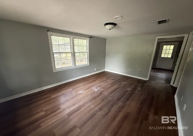 Photo 3 of Single family home for sale at 2764 S Thompson Dr, Mobile, AL 36606 | MLS# 411769 | Listing updated on 2026-10-15