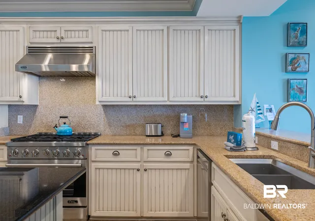 Photo 3 of Townhouse for sale at 24060 Perdido Beach Blvd #UNIT 1802, Orange Beach, AL 36561 | MLS# 411040 | Listing updated on 2026-09-25