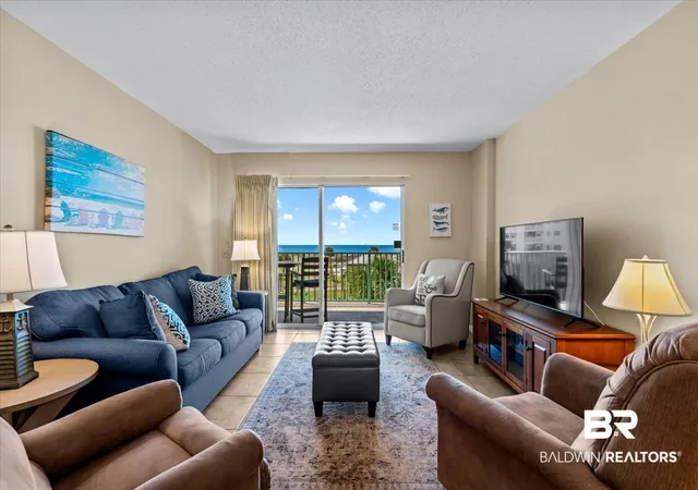 Photo 3 of Townhouse for sale at 645 Plantation Rd #UNIT 6303, Gulf Shores, AL 36542 | MLS# 410352 | Listing updated on 2026-09-09