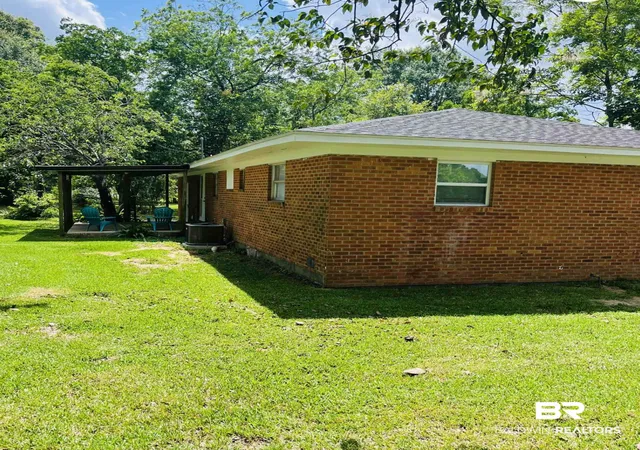 Photo 3 of Single family home for sale at 16799 Hinote Glass Rd, Loxley, AL 36551 | MLS# 410601 | Listing updated on 2026-10-23