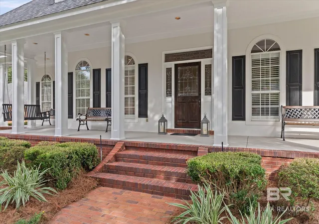 Photo 2 of Sale Pending at 1129 Sewannee Ct, Mobile, AL 36609 | MLS# 411778 | Listing updated on 2026-10-15