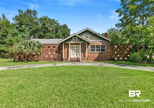 Photo 1 of Single family home for sale at 1018 Titi St, Flomaton, AL 36441 | MLS# 411175 | Listing updated on 2026-10-02