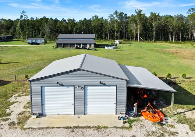 Photo 3 of Sale Pending at 3168 Old Hwy 31, Flomaton, AL 36441 | MLS# 411216 | Listing updated on 2026-10-12