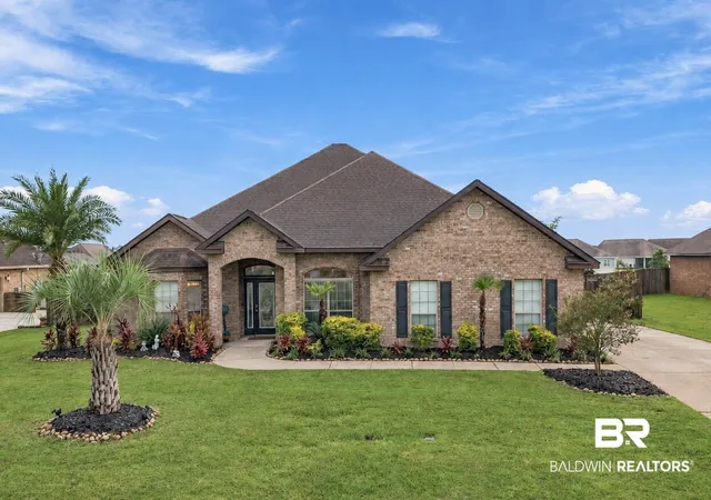 Photo 1 of Single family home for sale at 4245 Augusta Dr, Gulf Shores, AL 36542 | MLS# 410602 | Listing updated on 2026-09-16