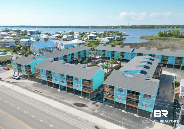 Photo 3 of Townhouse for sale at 728 W Beach Blvd #109, Gulf Shores, AL 36542 | MLS# 409581 | Listing updated on 2026-09-02