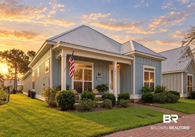 Photo 2 of Single family home for sale at 2639 Bienville Ave, Gulf Shores, AL 36542 | MLS# 410898 | Listing updated on 2026-10-02