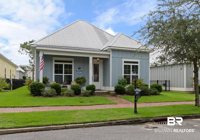 Photo 3 of Single family home for sale at 2639 Bienville Ave, Gulf Shores, AL 36542 | MLS# 410898 | Listing updated on 2026-10-02