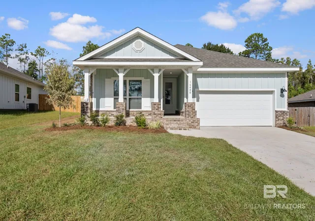 Photo 1 of Single family home for sale at 16400 Laurelbrooke Loop, Fairhope, AL 36532 | MLS# 411482 | Listing updated on 2026-10-13
