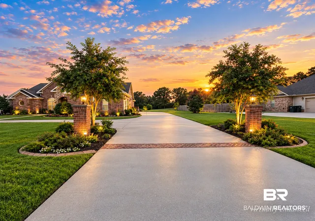 Photo 1 of Single family home for sale at 10664 Leesburg Pike, Daphne, AL 36526 | MLS# 410734 | Listing updated on 2026-10-15