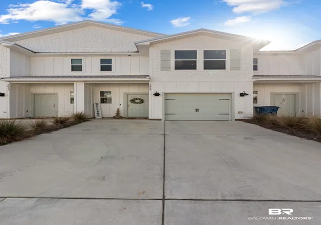 Photo 3 of Townhouse for sale at 4008 Blue Water Dr, Orange Beach, AL 36561 | MLS# 411285 | Listing updated on 2026-10-15
