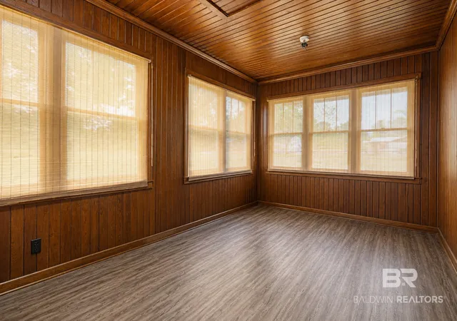 Photo 2 of Single family home for sale at 3601 Lott Rd, Eight Mile, AL 36613 | MLS# 411407 | Listing updated on 2026-09-30