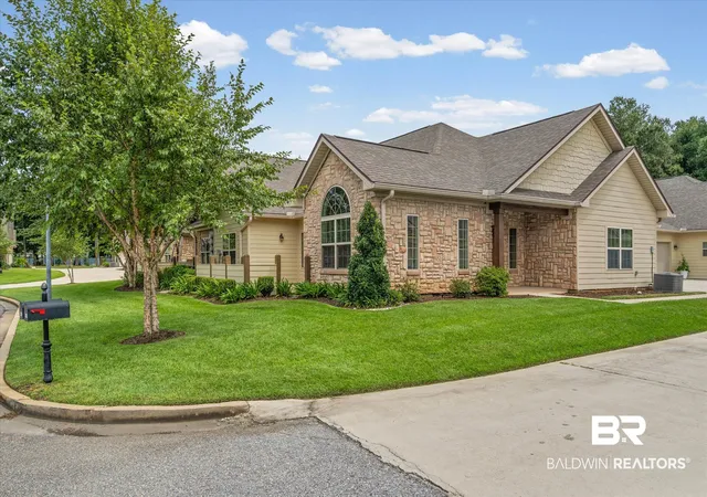 Photo 4 of Townhouse for sale at 603 Holmes Ave, Foley, AL 36535 | MLS# 409699 | Listing updated on 2026-09-11