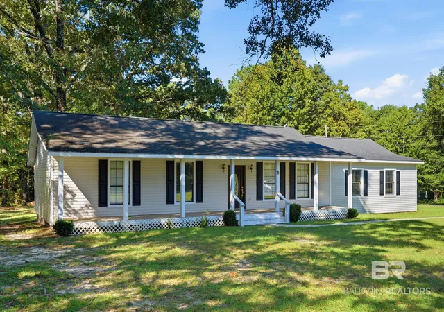 Photo 3 of Sale Pending at 10860 Silas Holmes Rd, Bay Minette, AL 36507 | MLS# 411341 | Listing updated on 2026-10-15
