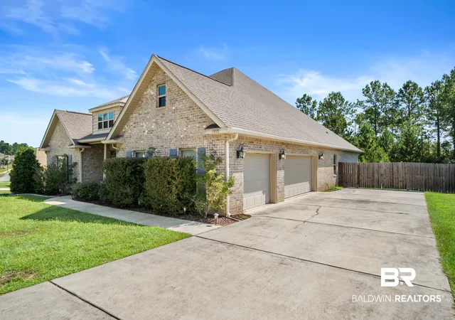 Photo 3 of Single family home for sale at 31470 Spoonbill Rd, Daphne, AL 36527 | MLS# 410631 | Listing updated on 2026-10-15
