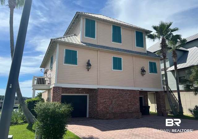 Photo 3 of Single family home for sale at 3885 Lafitte Blvd, Gulf Shores, AL 36542 | MLS# 410144 | Listing updated on 2026-09-12