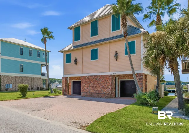 Photo 3 of Single family home for sale at 3885 Lafitte Blvd, Gulf Shores, AL 36542 | MLS# 410144 | Listing updated on 2026-09-12
