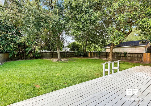 Photo 3 of Single family home for sale at 404 W Pedigo Ave, Foley, AL 36535 | MLS# 406696 | Listing updated on 2026-10-07
