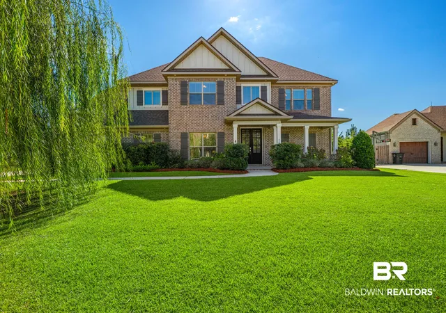 Photo 2 of Single family home for sale at 433 Fortune Dr, Fairhope, AL 36532 | MLS# 410925 | Listing updated on 2026-10-19