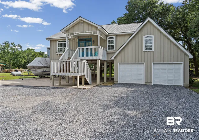 Photo 2 of Single family home for sale at 10298 Bay Hvn Dr, Fairhope, AL 36532 | MLS# 410278 | Listing updated on 2026-10-01