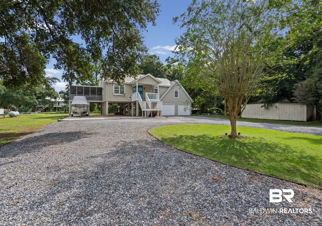 Photo 3 of Single family home for sale at 10298 Bay Hvn Dr, Fairhope, AL 36532 | MLS# 410278 | Listing updated on 2026-10-01