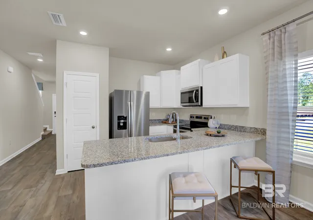 Photo 3 of Townhouse for sale at 32274 Emancipation Cir, Spanish Fort, AL 36527 | MLS# 411910 | Listing updated on 2026-10-14