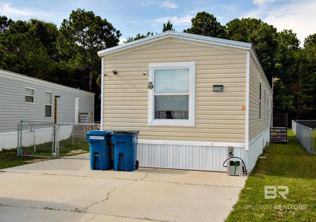 Photo 2 of Single family home for sale at 16707 State Hwy 180, Gulf Shores, AL 36542 | MLS# 411740 | Listing updated on 2026-10-07