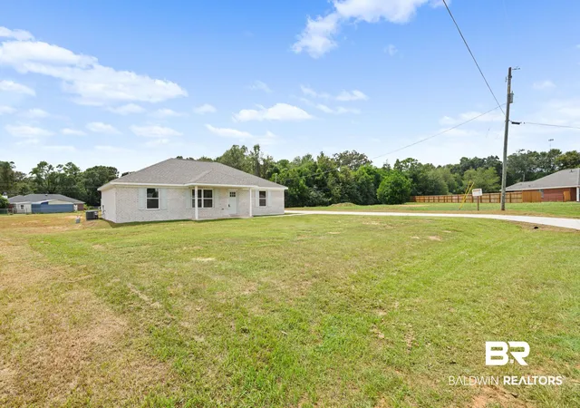 Photo 3 of Sale Pending at 9859 Brighton Dr, Chunchula, AL 36521 | MLS# 406641 | Listing updated on 2026-09-19