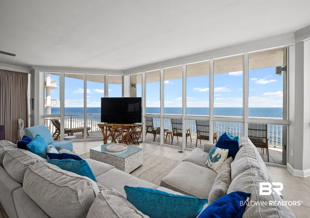 Photo 3 of Townhouse for sale at 825 W Beach Blvd #6, Gulf Shores, AL 36542 | MLS# 410025 | Listing updated on 2026-09-01