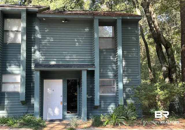 Photo 1 of Townhouse for sale at 4 Summer Oaks Dr #4, Daphne, AL 36526 | MLS# 410024 | Listing updated on 2026-09-28