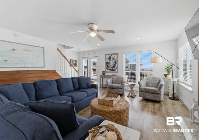 Photo 4 of Single family home for sale at 6085 S Sea Cir, Gulf Shores, AL 36542 | MLS# 410423 | Listing updated on 2026-09-10