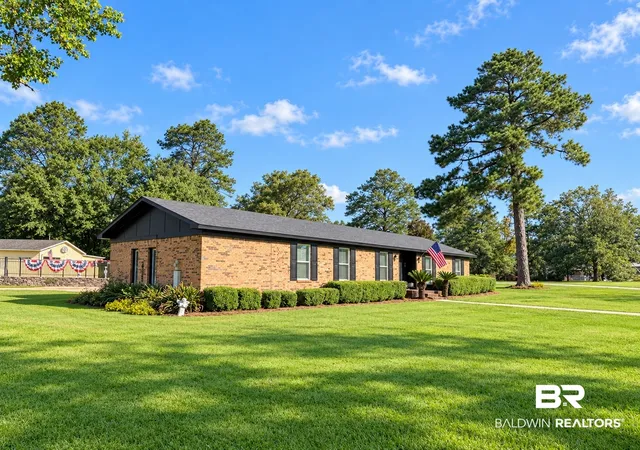 Photo 39 of Single family home for sale at 19 Knollwood Ln, Brewton, AL 36426 | MLS# 410509 | Listing updated on 2026-09-10