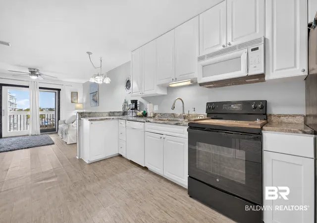 Photo 4 of Townhouse for sale at 16310 Perdido Key Dr #9B, Pensacola, FL 32507 | MLS# 410179 | Listing updated on 2026-09-03