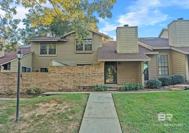 Photo 2 of Townhouse for sale at 200 Parma Dr #R-2, Daphne, AL 36526 | MLS# 396904 | Listing updated on 2026-10-20