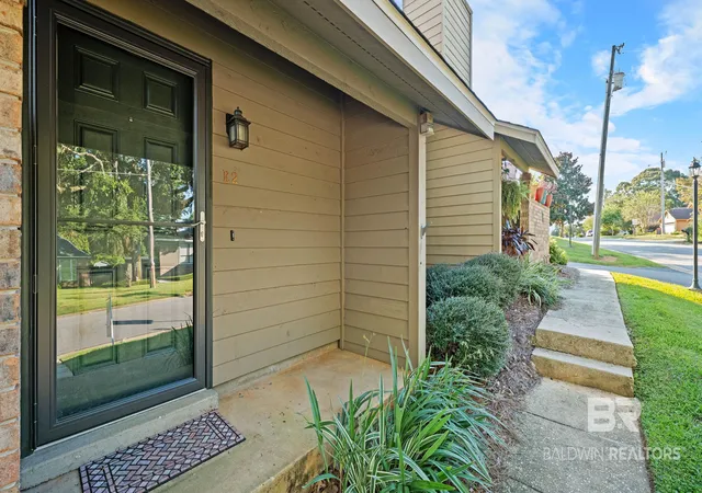 Photo 3 of Townhouse for sale at 200 Parma Dr #R-2, Daphne, AL 36526 | MLS# 396904 | Listing updated on 2026-10-20