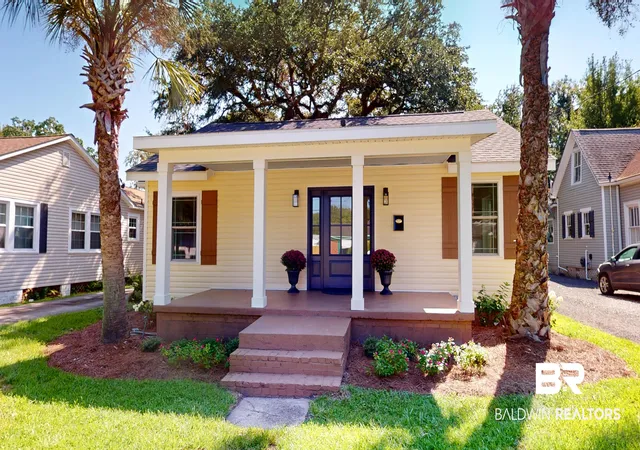 Photo 2 of Single family home for sale at 22 Hurlbert St, Mobile, AL 36607 | MLS# 410222 | Listing updated on 2026-10-07