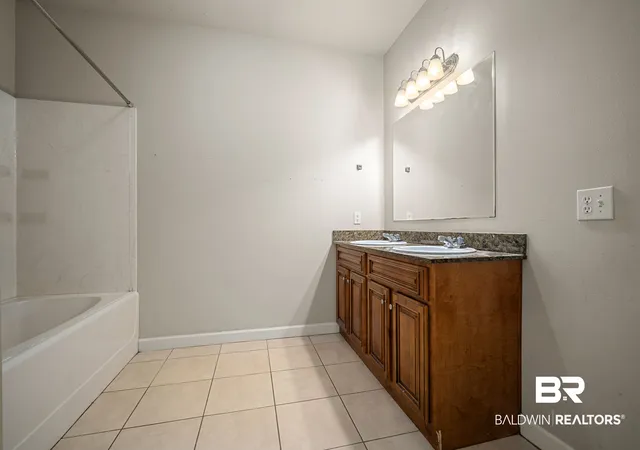 Photo 4 of Single family home for sale at 27401A Meade Trl, Loxley, AL 36551 | MLS# 409804 | Listing updated on 2026-10-07