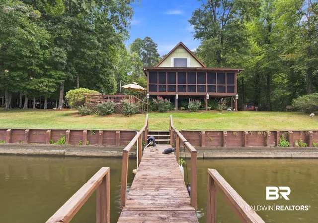 Photo 1 of Townhouse for sale at 6043 Henderson Rd, Lowndesboro, AL 36752 | MLS# 410365 | Listing updated on 2026-09-07