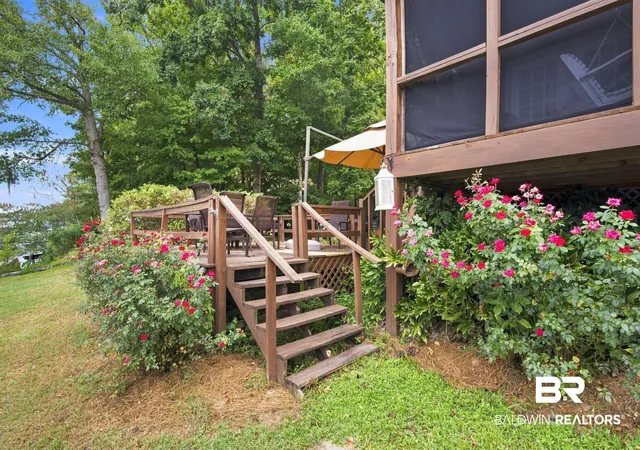 Photo 4 of Townhouse for sale at 6043 Henderson Rd, Lowndesboro, AL 36752 | MLS# 410365 | Listing updated on 2026-09-07