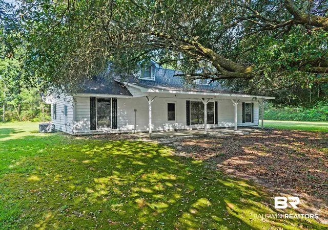 Photo 1 of Single family home for sale at 34750 Oak Ln, Stapleton, AL 36578 | MLS# 399007 | Listing updated on 2026-10-19