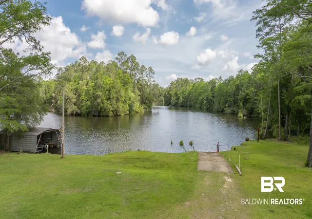 Photo 3 of Single family home for sale at 17696 Wayburn Rd, Seminole, AL 36574 | MLS# 410007 | Listing updated on 2026-09-02